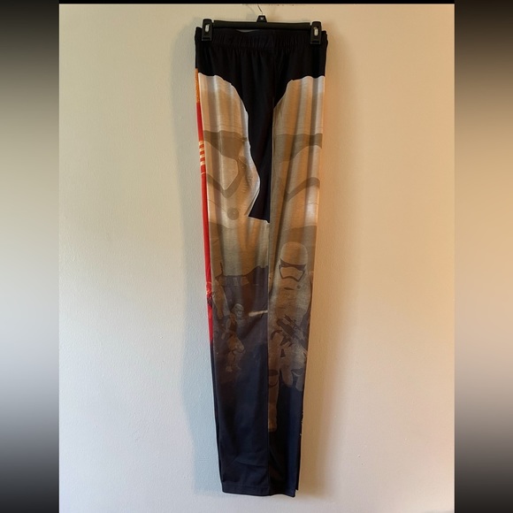 STAR WARS MEN’S XL PAJAMA BOTTOM - Picture 2 of 4